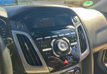 Ford Focus III Kombi 2.0 Duratorq TDCi DPF 140KM 2013 Ford Focus TITANIUM Gwarancja Super Stan Skora Ksenon Zobacz 2.0, zdjęcie 24