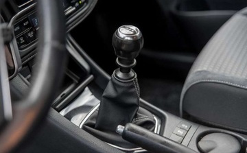 Toyota Auris II Touring Sports Facelifting 1.2 D-4T 116KM 2018 Toyota Auris Toyota Auris 1.2 Turbo Design Edition 1.2 Benzyna 116KM, zdjęcie 17