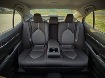 Toyota Camry IX Sedan 2.5 Hybrid Dynamic Force 218KM 2022 Toyota Camry Toyota Camry 2.5 Hybrid Comfort CVT FV23 Gwarancja Salon PL, zdjęcie 15