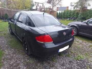 FIAT LINEA KOMPLETNÍ ZADNÍ VÍKO KUFRU 632