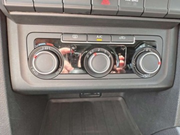 Volkswagen Amarok I Pick Up Double Cab Facelifting 3.0 TDI 204KM 2019 Volkswagen Amarok 3.0 V6 TDI 163KM 4Motion Grzane Fotele Hak FV23, zdjęcie 10