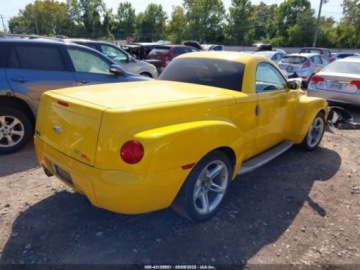 Chevrolet 2004 Chevrolet SSR 2004 5.3l 5.3 Benzyna 830KM, zdjęcie 5