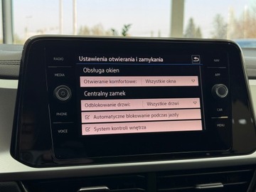 Volkswagen T-Roc I SUV Facelifting 1.5 TSI ACT 150KM 2023 Volkswagen T-Roc Life / Podgrzewane fotele / Kamer, zdjęcie 30