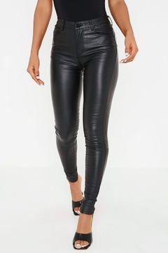 БРЮКИ ИЗ ВОЩЕНОЙ КОЖИ С ВЫСОКОЙ ПОСАДКОЙ