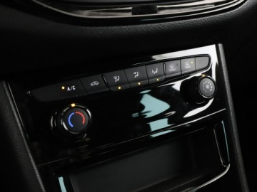 Opel Astra K Hatchback 5d 1.4 Turbo 125KM 2019 Opel Astra klima auto kamery czujniki parkowania, zdjęcie 26