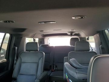 Chevrolet Suburban GMT900 2023 Chevrolet Suburban C1500 Premier 2023 5.3l 5.3 Benzyna 355KM, zdjęcie 10