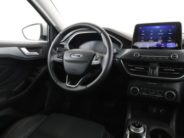 Ford Focus IV Kombi 2.0 EcoBlue 150KM 2019 Ford Focus automat full LED el. sterowane i grzane, zdjęcie 15