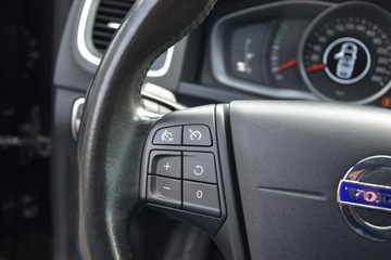Volvo V60 I Kombi Facelifting 2.0 D2 DRIVE-E 120KM 2015 Volvo V60 2.0d 120KM Manual 2015r. LED NAVi TEMPOM, zdjęcie 24