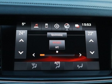 Opel Insignia I Sports Tourer Facelifting 2.0 CDTI Ecotec 170KM 2017 Opel Insignia 2.0 CDTI, 167 KM, Skóra, Navi, zdjęcie 21