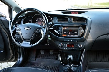 Kia Ceed II Kombi 1.6 GDI 135KM 2014 Kia Cee'd 1,6 GDi Ledy Skóra Duża Navi Kamera, zdjęcie 6