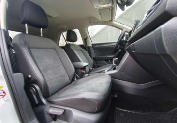 Volkswagen T-Roc I SUV Facelifting 1.5 TSI ACT 150KM 2022 Volkswagen T-Roc Style Pakiety, LED Matrix, ACC, Podgrzewane fotele i kie, zdjęcie 16