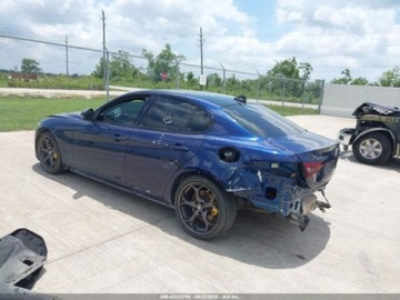 Alfa Romeo Giulia II Sedan Facelifting 2.0 Turbo 280KM 2021 Alfa Romeo Giulia Ti Sport 2021 2.0l 2.0 Benzyna 280KM, zdjęcie 3