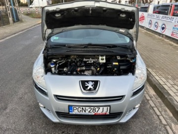 Peugeot 5008 I Minivan 1.6 HDi FAP 110KM 2011 Peugeot 5008 AUTOMAT NAWIGACJA KLIMATYZACJA PARKTRONIC TEMPOMAT HAK GWARA, zdjęcie 24