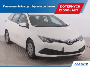 Toyota Auris II Touring Sports Facelifting 1.6 Valvematic 132KM 2016 Toyota Auris 1.6 Valvematic, Salon Polska