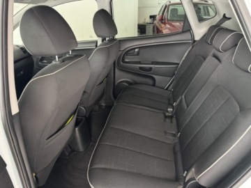 Kia Venga Mikrovan Facelifting 1.4 DOHC 90KM 2016 Kia Venga 1.4GDI 90KM UEFA Euro 2016 Alu Klima BDB Stan SSU 1.4 90KM, zdjęcie 24