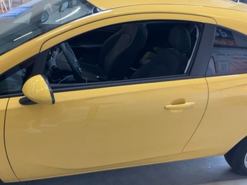 Opel Corsa E Hatchback 3d 1.4 Twinport 90KM 2015 Opel Corsa 1.4 Edition, zdjęcie 3