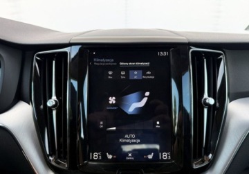 Volvo XC60 II Crossover T4 190KM 2019 Volvo XC 60 2.0 T4 190KM Gwarancja Momentum Pro Salon PL FV23 2.0 Benzyna, zdjęcie 23