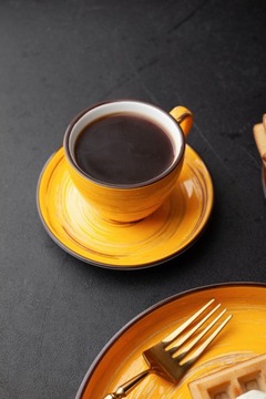 Filiżanka do espresso 75 ml ze spodkiem 11 cm Wilmax ŻÓŁTA PORCELANOWA