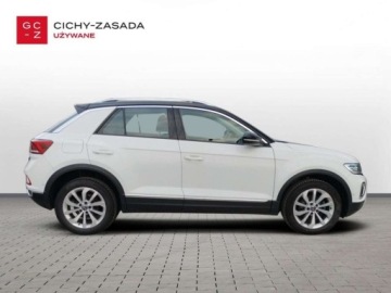 Volkswagen T-Roc I SUV Facelifting 1.5 TSI ACT 150KM 2022 Volkswagen T-Roc 1.5 Benzyna 150KM, zdjęcie 3