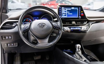 Toyota C-HR I Crossover Facelifting 2.0 Hybrid Dynamic Force 184KM 2021 Toyota C-HR 2.0 Hybrid Executive VIP 2.0 Hybryda 184KM, zdjęcie 17