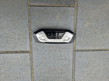BMW G20 G21 G30 F40 F44 LAMPA POLSTROVÁNÍ 7910813