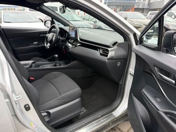Toyota C-HR I Crossover 1.2L Turbo 116KM 2017 Toyota C-HR 1.2 T GPF Premium Toyota C-HR PREMIUM, zdjęcie 23