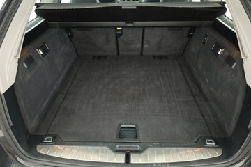 BMW Seria 5 F10-F11 Touring 528i 245KM 2012 BMW 5 528i xDrive, 4X4, Automat, Skóra, Navi, zdjęcie 25