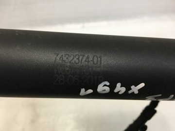 BMW 3 F31 VZPĚRA/TLAKOVAČ KRYT EL. PRAVÝ 7432374