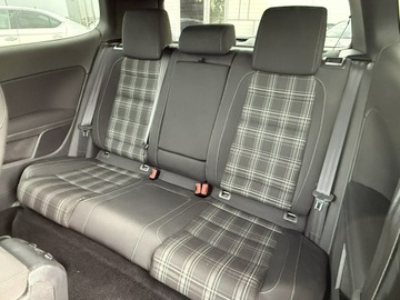 Volkswagen Golf VI Hatchback 5d 2.0 TDI-CR DPF GTD 170KM 2011 Volkswagen Golf GTD 2.0 TDI 170KM 191 tys. km., zdjęcie 12