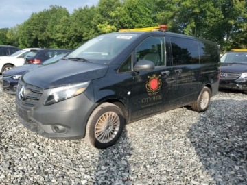 Mercedes 2023 Mercedes-Benz Inny 2023 MERCEDES-BENZ METRIS 2.0 Benzyna 208KM, zdjęcie 2