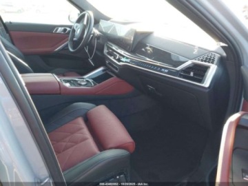 BMW X6 G06 2025 BMW X6 xDrive40i 2025 3.0l 3.0 Benzyna 375KM, zdjęcie 9