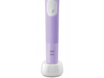 Электрическая зубная щетка Oral-B Vitality Pro D103, фиолетовый набор в коробке