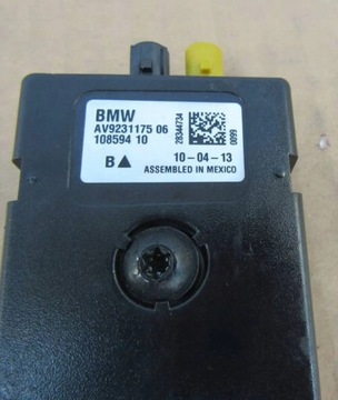 BMW 3 F30 2013 ZESILOVAČ ANTÉNNÍ