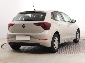 Volkswagen Polo VI Hatchback 5d Facelifting 1.0 TSI 95KM 2022 VW Polo 1.0 TSI, Salon Polska, 1. Właściciel, zdjęcie 4