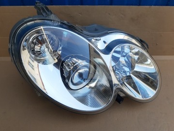 MERCEDES CLK W209 PRAWA LAMPA XENON KOMPLETNA A2098203861