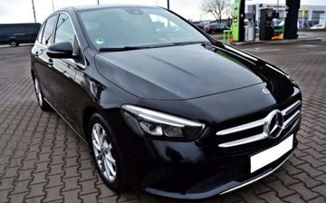Mercedes Klasa B W247 Sports Tourer 2.0 B200d 150KM 2019 Mercedes-Benz Klasa B 2.0 Diesel Full Led Asystent Hej Mercedes, zdjęcie 1