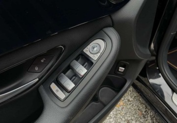 Mercedes Klasa C W205 Kombi 200 BlueTEC 136KM 2015 Mercedes-Benz Klasa C 200d MANUAL gwarancja bezwypadkowy SKORA 1.6, zdjęcie 33