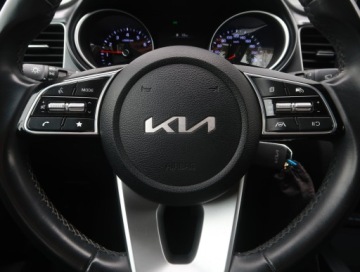 Kia Ceed III Kombi Facelifting 1.5 T-GDI 160KM 2022 Kia Ceed 1.5 T-GDI MHEV, Salon Polska, zdjęcie 16