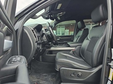  RAM 1500 Sport 2022 5.7l 5.7 Benzyna 395KM, zdjęcie 6
