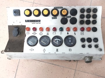 Panel kokpit spycharka Liebherr LR 622