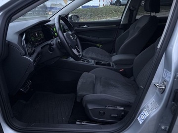 Volkswagen Golf VIII Variant 2.0 TDI 150KM 2022 Volkswagen Golf Matrix Panorama Head-UP Harman DCC ASO FV23 2.0, zdjęcie 9