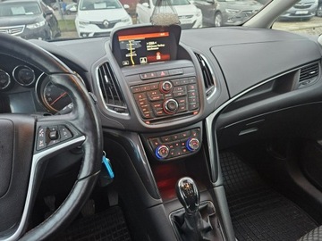 Opel Zafira C Tourer Facelifting 1.6 CDTI 120KM 2016 Opel Zafira 1,6 Diesel 120KM nawigacja, zdjęcie 10