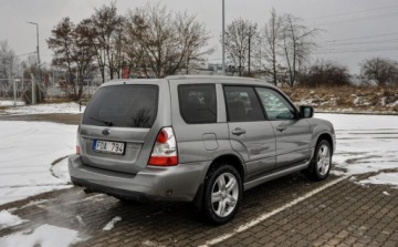Subaru Forester II 2006 Subaru Forester 2,5T (230KM) LPG Automat Lift Skory 4x4 2.5 Benzyna 230KM, zdjęcie 3