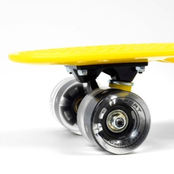 СВЕТЯЩИЙСЯ СВЕТОДИОДНЫЙ СКЕЙТБОРД ДО 100 КГ РЕЗИНОВЫЕ КОЛЕСА