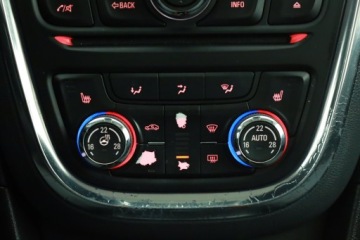 Opel Mokka I SUV 1.4 Turbo ECOTEC 140KM 2015 Opel Mokka 1.4 Turbo, Salon Polska, Serwis ASO, zdjęcie 9