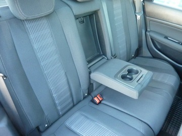 Peugeot 308 II SW Facelifting 1.2 PureTech 130KM 2018 Peugeot 308 ALLURE*Benzyna131, zdjęcie 14