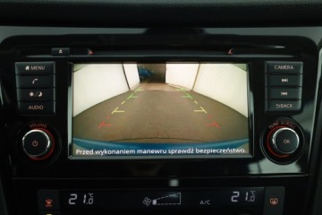 Nissan Qashqai II Crossover Facelifting 1.3 DIG-T 158KM 2021 Nissan Qashqai 1.3 DIG-T, Salon Polska, zdjęcie 8