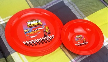 НАБОР СТОЛОВЫХ ПРИБОРОВ И ПОСУДЫ DISNEY CARS