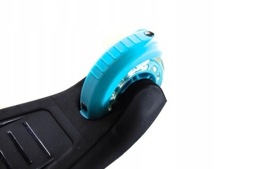 ТРЕХКОЛЕСНЫЙ САМОКАТ С ДЕТСКОЙ ПЛОЩАДКОЙ, 50 КГ