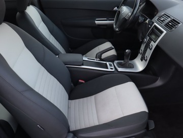 Volvo C30 Hatchback 3d Facelifting 1.6 D2 115KM 2011 Volvo C30 DRIVe, Klima, Klimatronic, Tempomat, zdjęcie 8